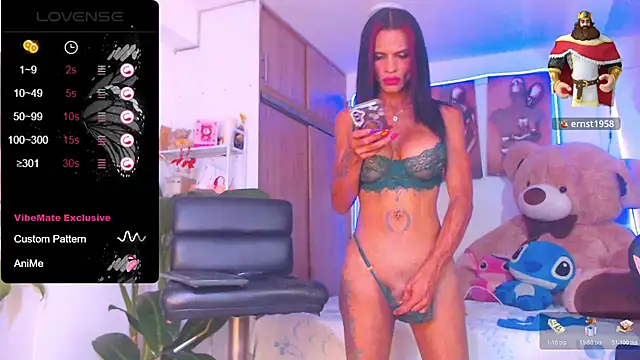 Hotgiirl_1 live sex cam