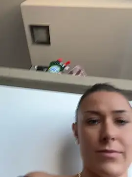 petrouchkaaa_ live sex cam