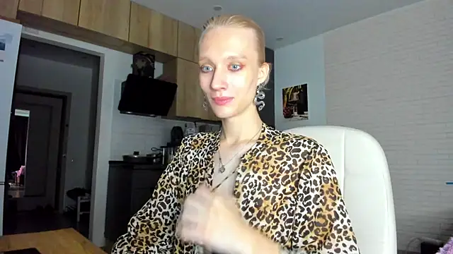 _Alice_Kitty live sex cam