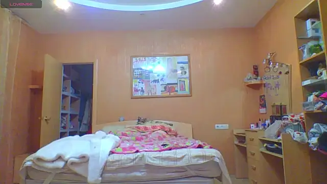 mira_robinsonnn live sex cam