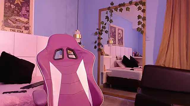 PenelopeBond live sex cam