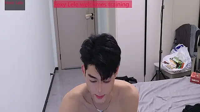 sexyboy-lele live sex cam