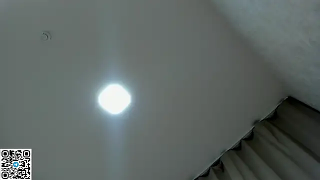 Lesley_Wings live sex cam