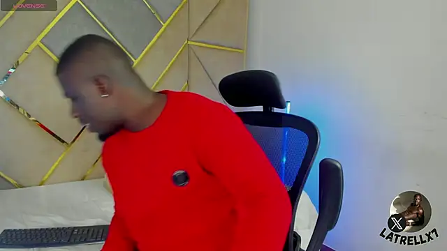 Latrellx7 live sex cam