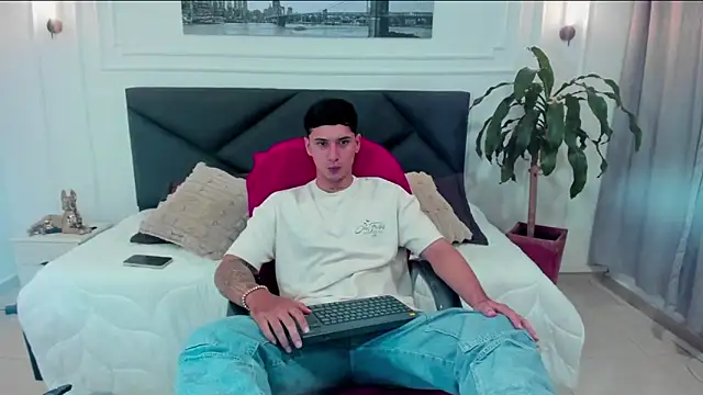 Damian23__ live sex cam