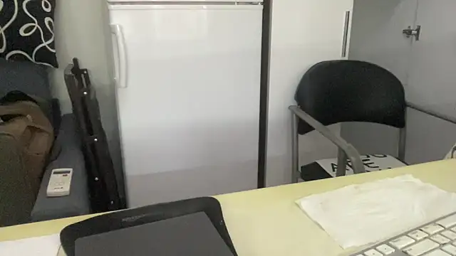 coach-karl live sex cam