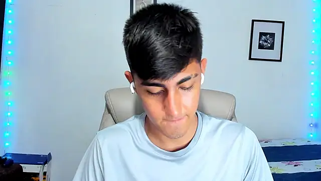 babymaik live sex cam