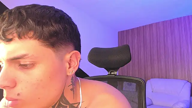 Declan-Fox live sex cam