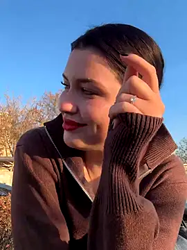 KikiWatson live sex cam