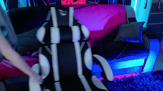 Aurora_Natsuki live sex cam