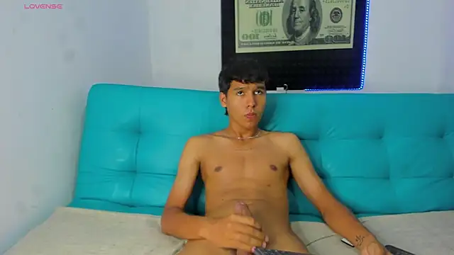 Carl-Milton live sex cam