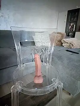 BigAssmom_1 live sex cam