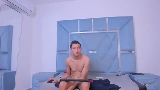 genesisyharmanyasm live sex cam