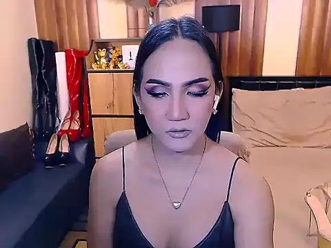 MistressAthenaTS live sex cam