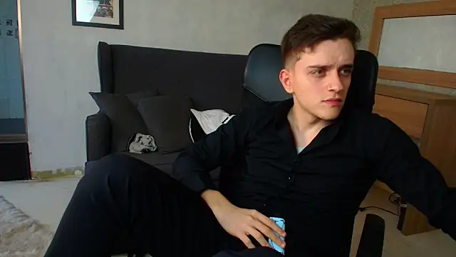 FelixStarkk live sex cam