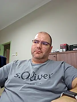 Andrew1900529 live sex cam