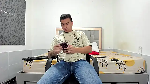 simookeler live sex cam