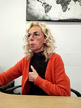 clarabell4 live sex cam