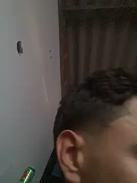 Scastrillon live sex cam