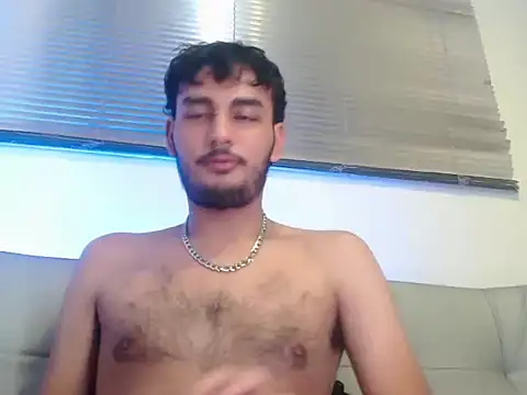 Brunicci live sex cam