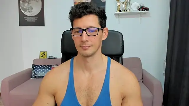 BrutusK08 live sex cam