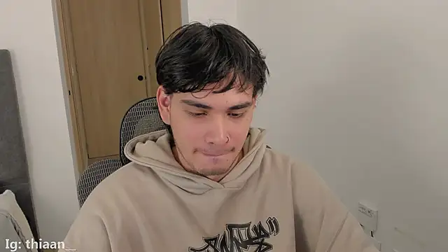 thiaann live sex cam