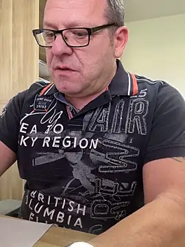 coupleLatinaLovers live sex cam