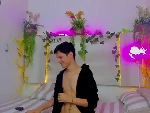 AngelSlimm live sex cam