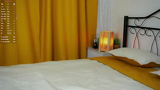 VeronaCritchlow live sex cam