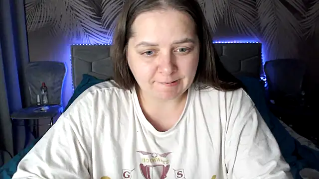 uliastar live sex cam