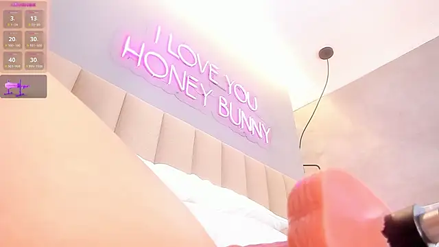 SOFIAGOEZ30 live sex cam