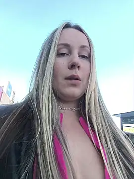 Mona_Plus live sex cam