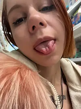 RosieSecret live sex cam