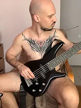 AssHunter4k live sex cam