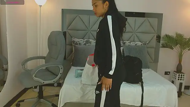 Milaa_Star_ live sex cam