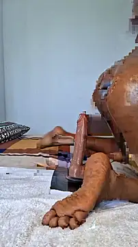 GlobeTrottieHottie1 live sex cam