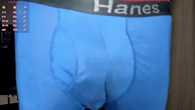 Marcolatin38 live sex cam