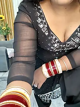 Your-Yashika live sex cam