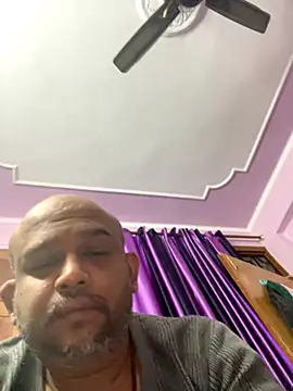 Dick_6inches_Delhi live sex cam