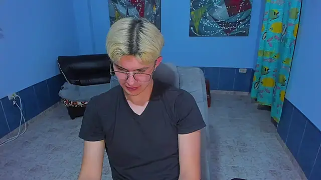 patrik_027 live sex cam