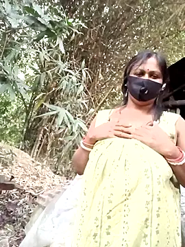 Hotty-rosni live sex cam