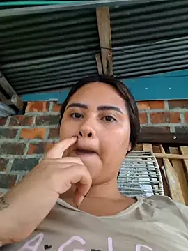 sexy-latin10 live sex cam