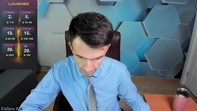 SteveTiger live sex cam