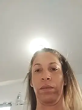 Lulusvel19090 live sex cam