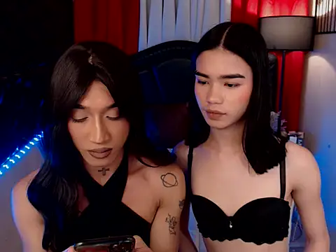 Valentina_Eloise live sex cam