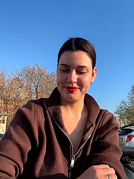 KikiWatson live sex cam