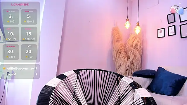 alana_rossetti live sex cam