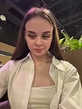 KristiRich live sex cam