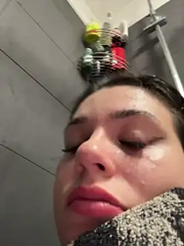 RedAssHottie live sex cam