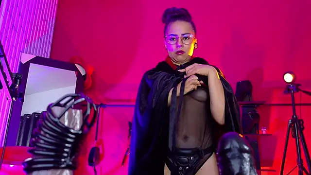 MistressSlut1 live sex cam